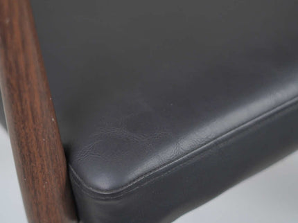 Ala Metal With Wooden Finish Chair