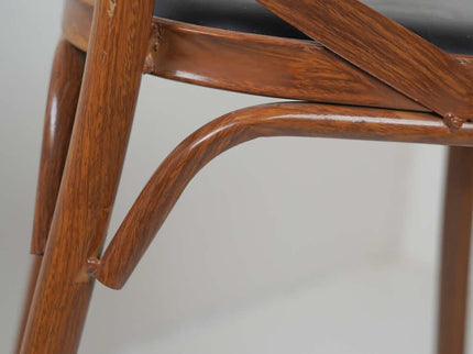 Cross Metal Cafe Chair