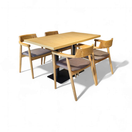 Tinder Light 4 Seater Set