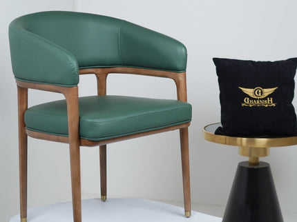 Clazzy Dining Chairs for Restaurant