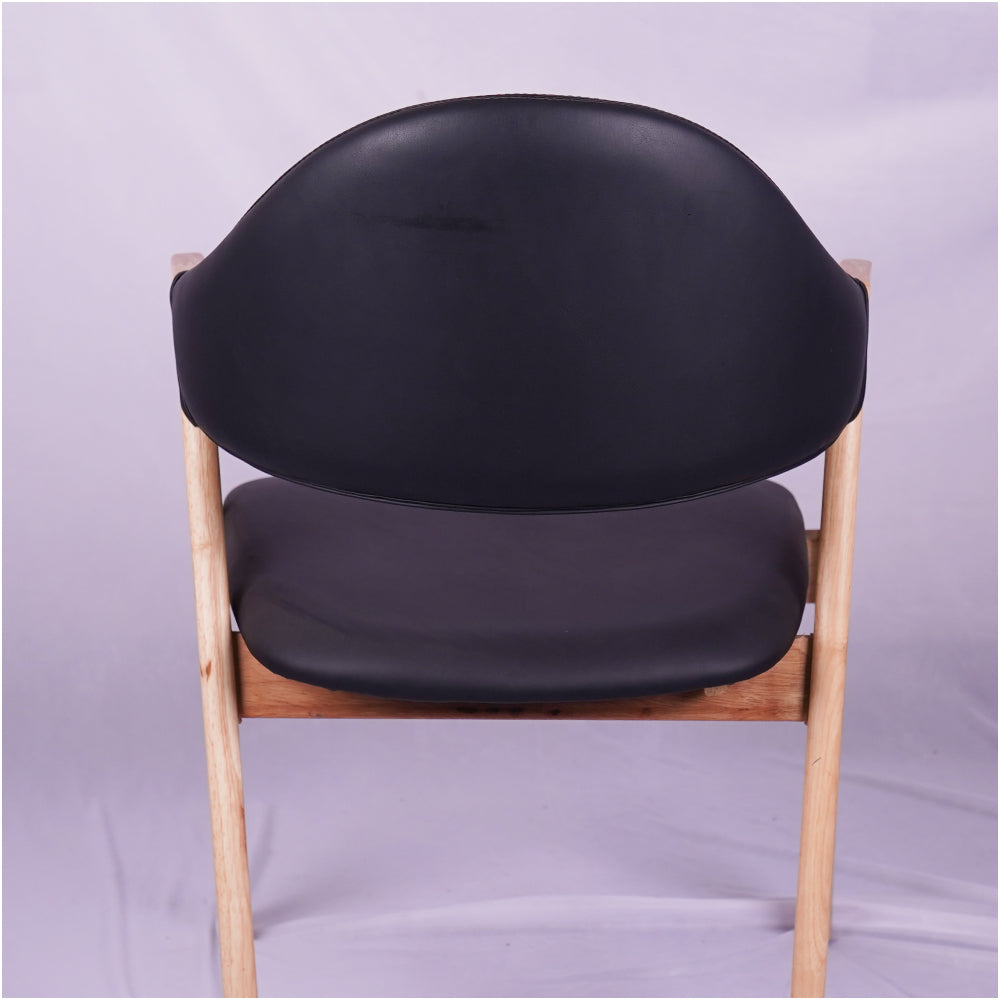 Vivid Black Restaurant Chair - Mid Size